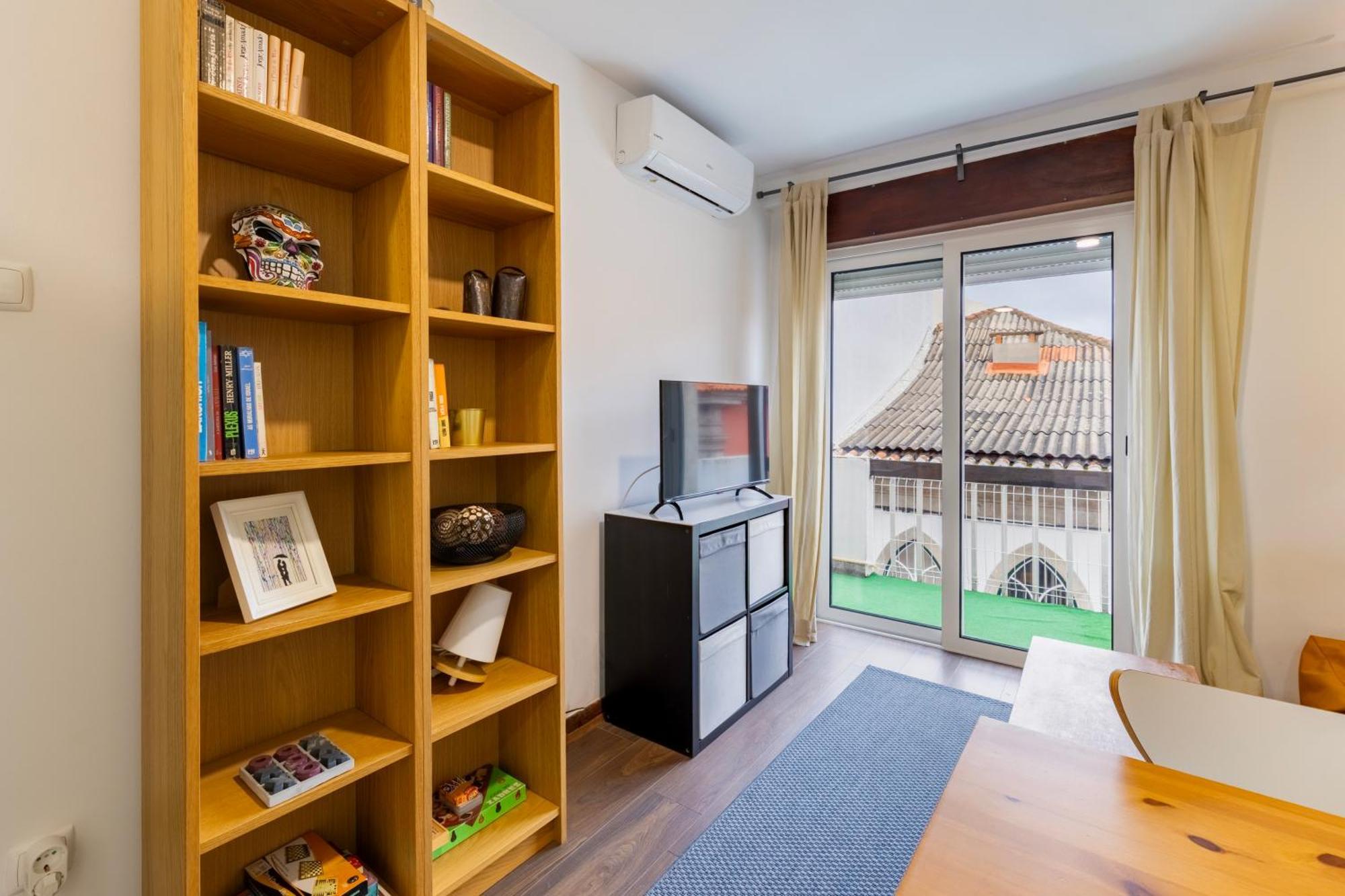 Cosy Remodeled Apartment In The City Center Fundão Eksteriør bilde