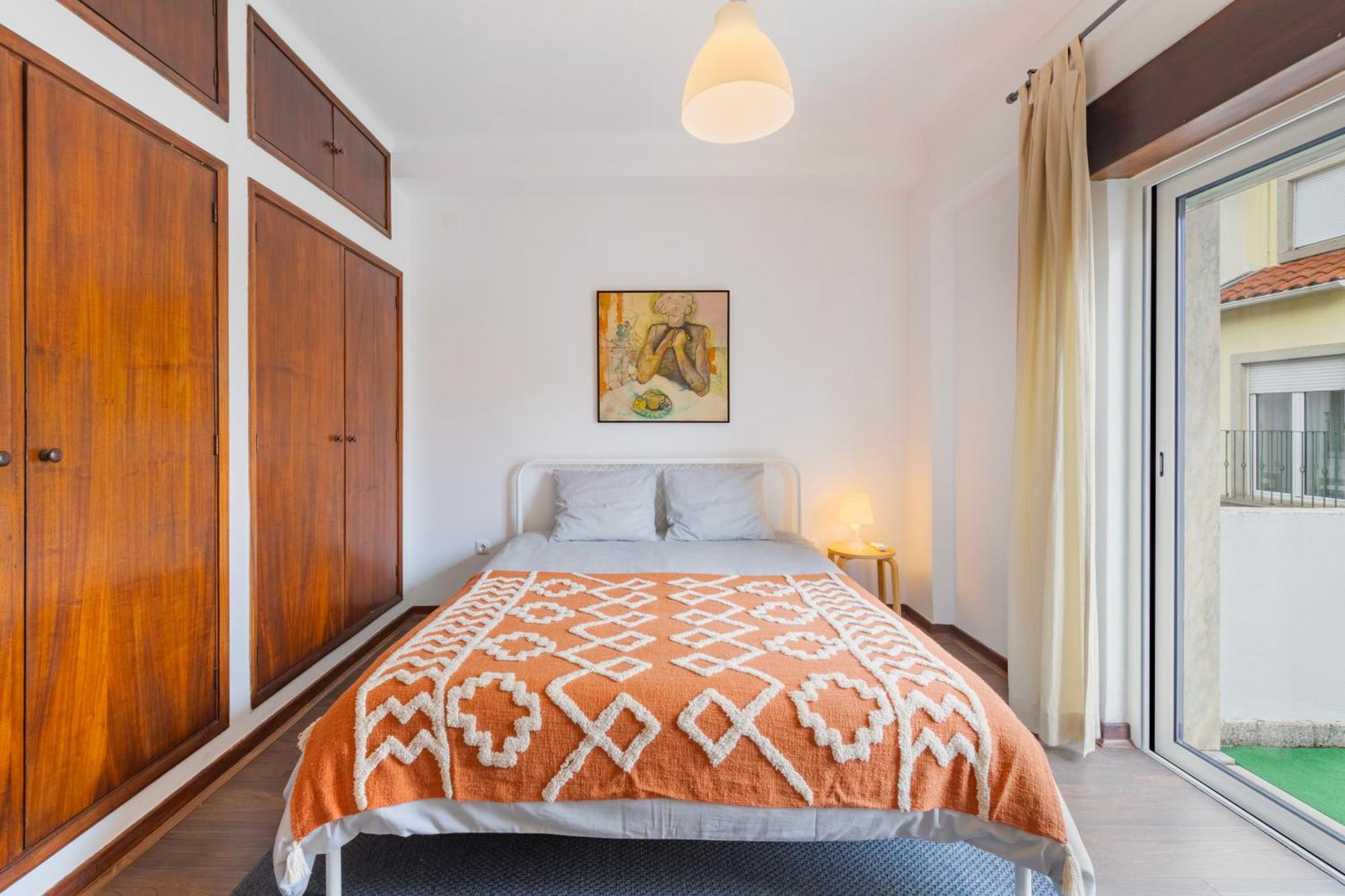 Cosy Remodeled Apartment In The City Center Fundão Eksteriør bilde