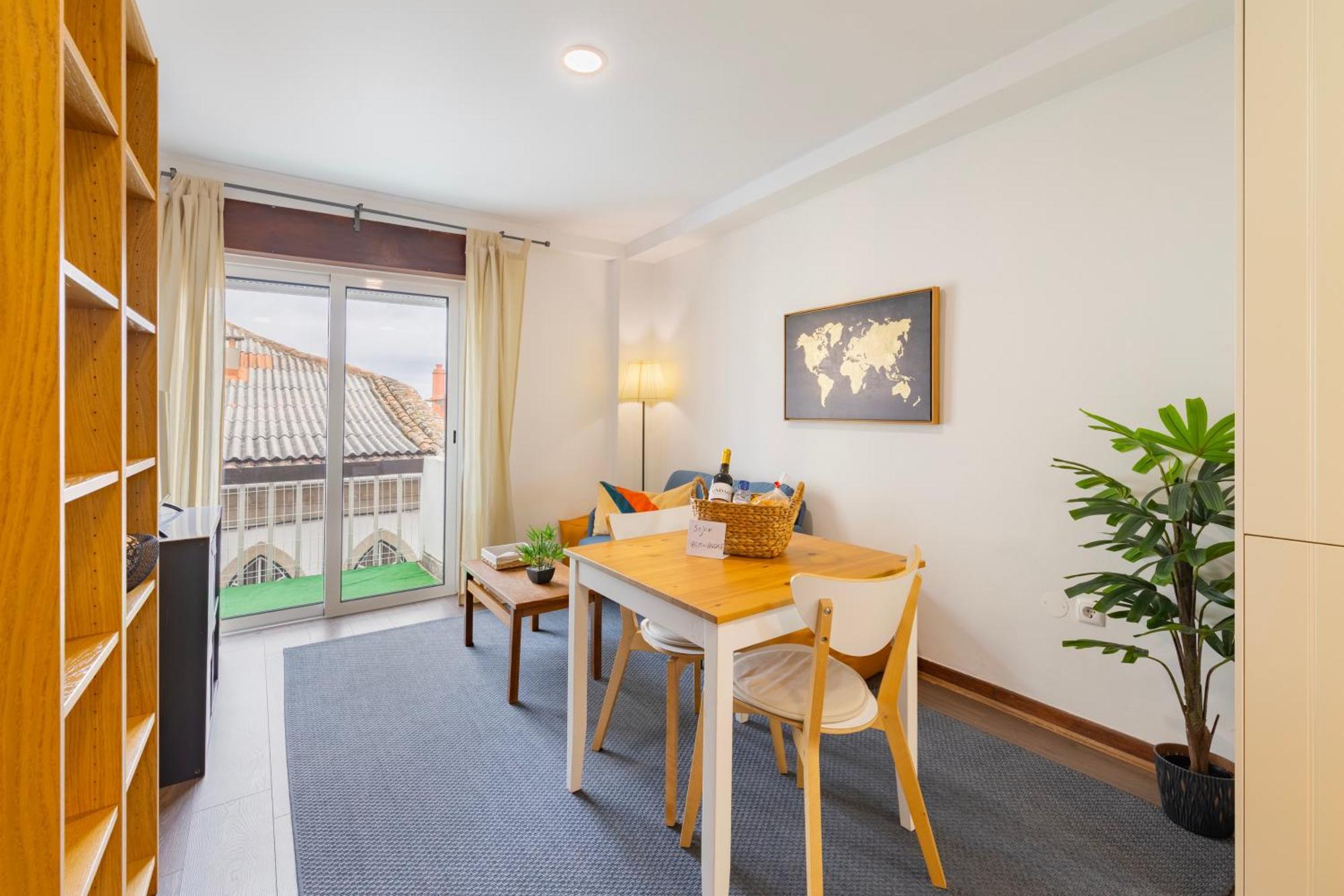 Cosy Remodeled Apartment In The City Center Fundão Eksteriør bilde