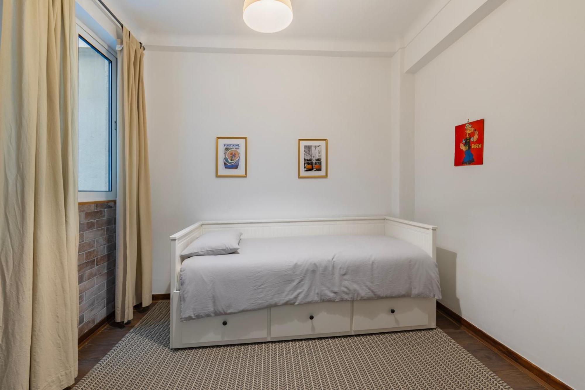 Cosy Remodeled Apartment In The City Center Fundão Eksteriør bilde