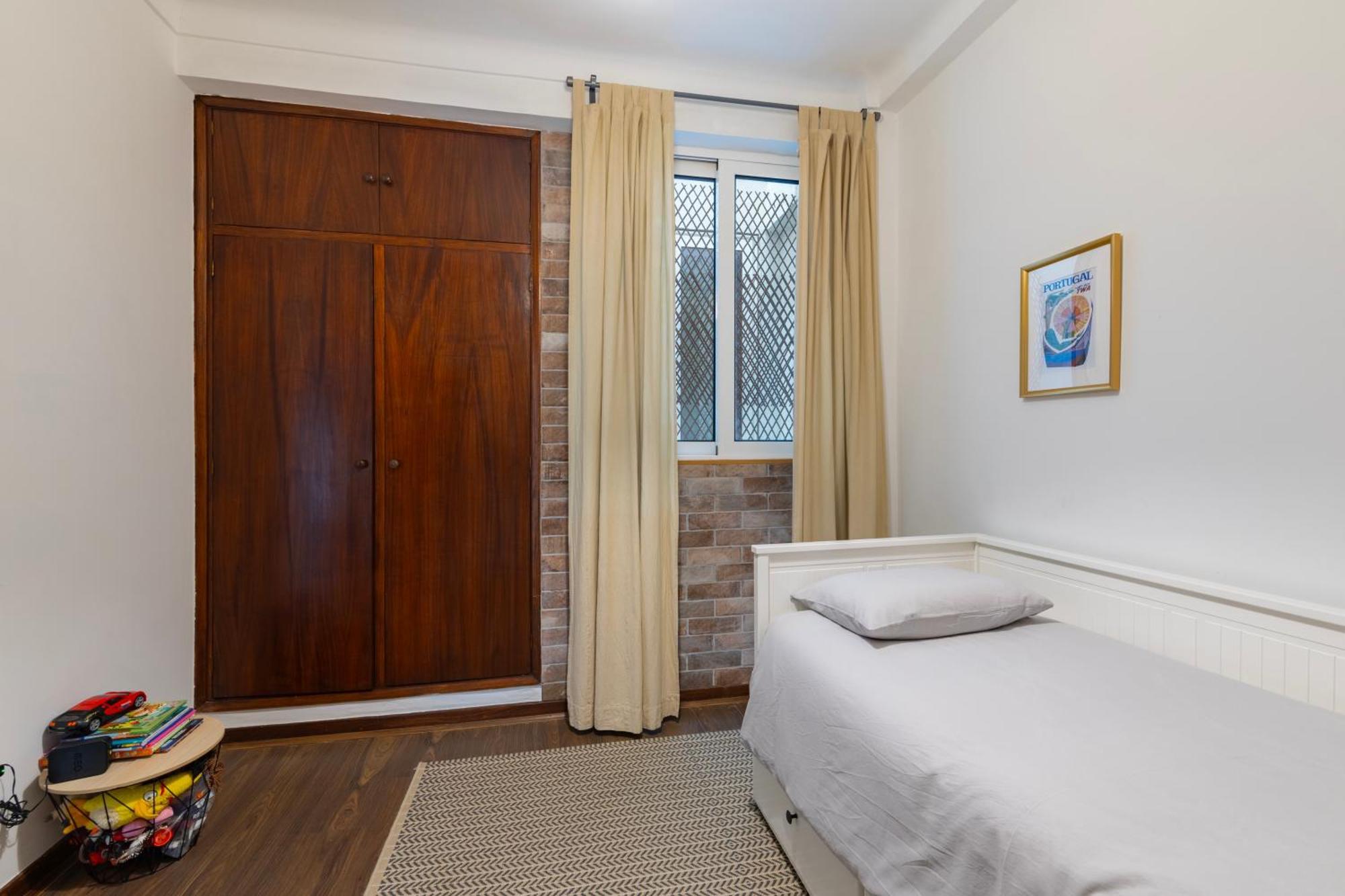 Cosy Remodeled Apartment In The City Center Fundão Eksteriør bilde